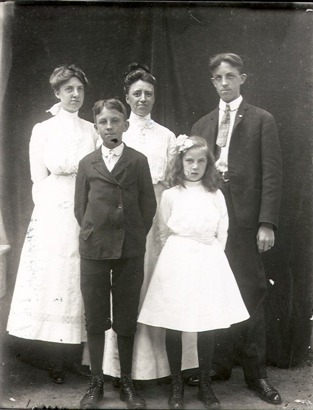 Lela - Mary - Howard - Ed - Marjorie.jpg